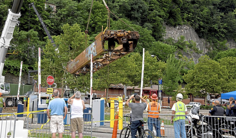 Illustration for article titled Cleanup Was Always So Much Easier at HO Scale